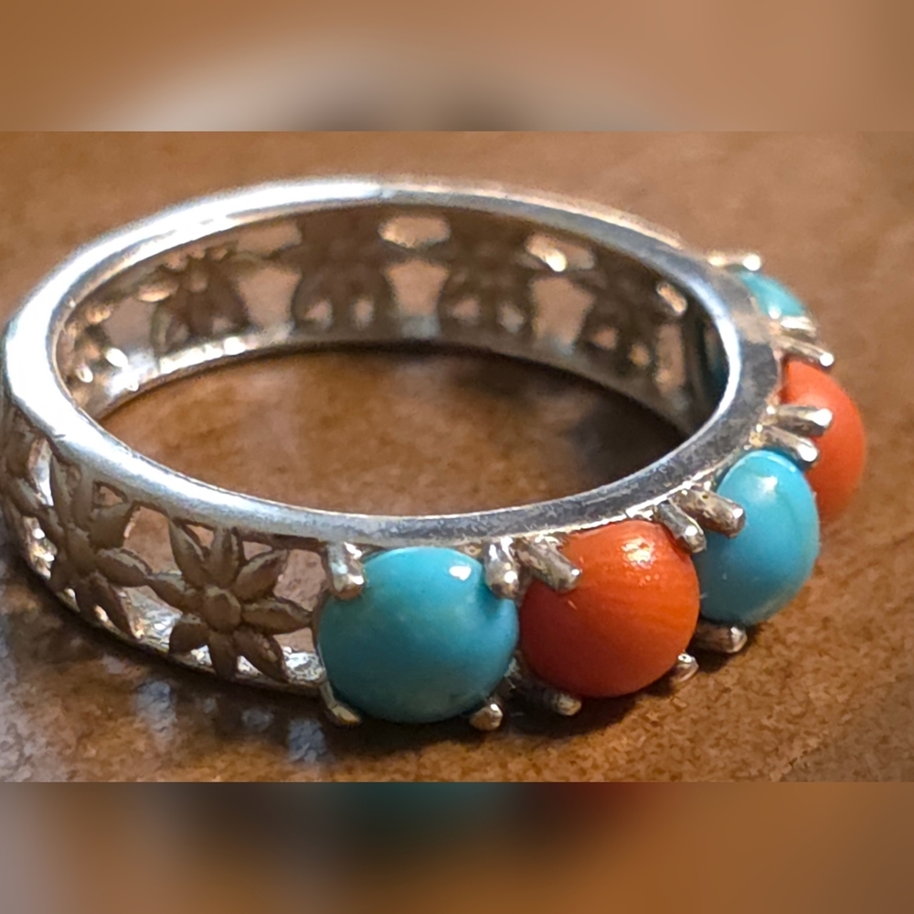DESIGNER NATIVE AMERICAN TURQUOISE AND CORAL RING SIZE 8 SIGNED TJ 2.67 GRAMS